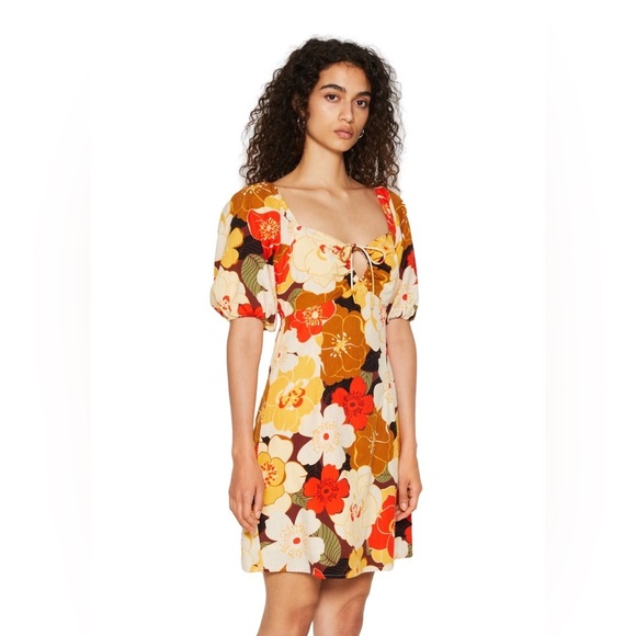 Billabong Dresses & Skirts - NWT Billabong Shine Bright Mini Dress Floral Seersucker Statement Sleeve Small